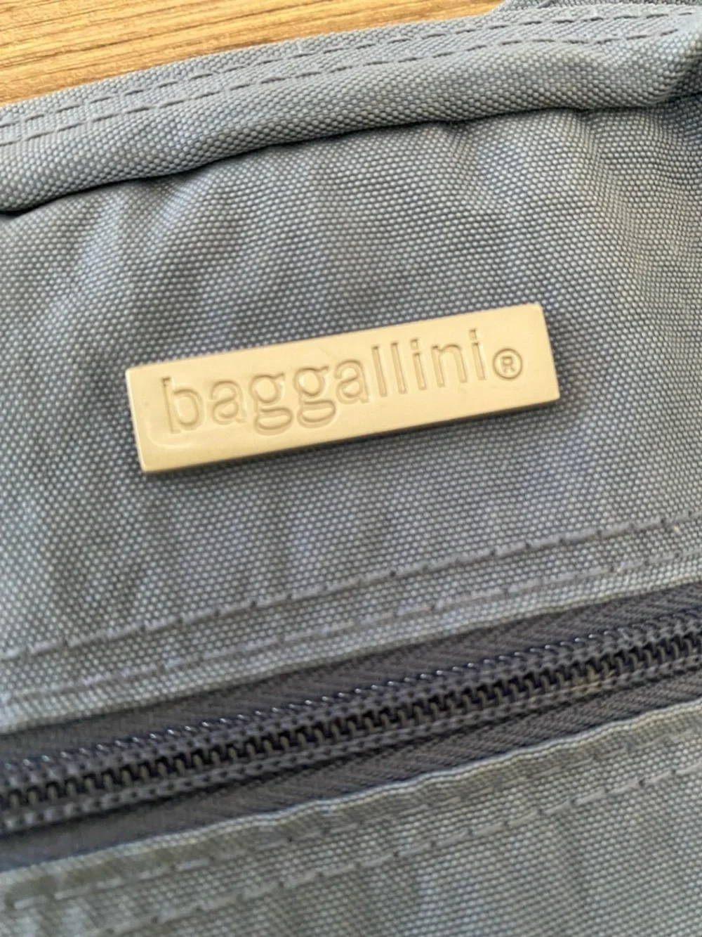 Baggallini Slate Blue Crossbody wallet  Messenger Bag